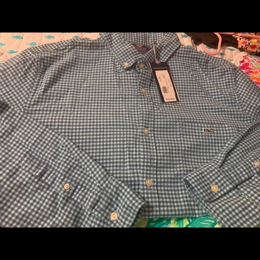 Vineyard vines NWT xl shirt